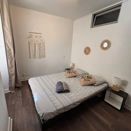 T3 Hyper Centre Apartmán